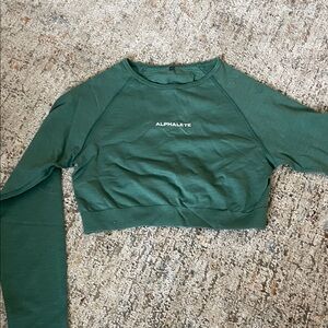 Alphalete IVY Green Cropped long sleeve